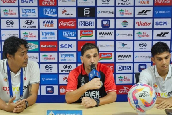 Pelatih Semen Padang Merasa Puas dengan Kemenangan di Kandang Persija